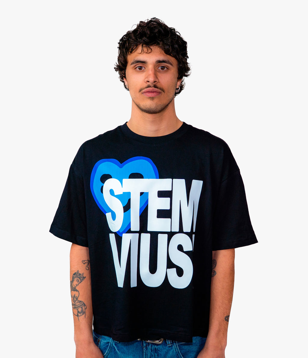 stemvius Blue Heart T-shirt worn by male model front – oversized streetwear Barcelona