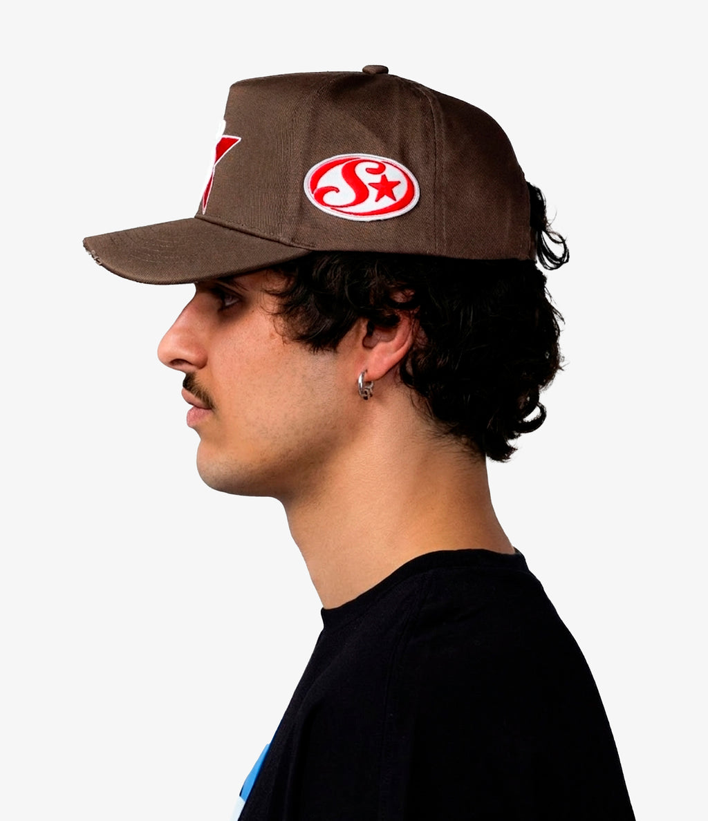 stemvius Patchwork Brown Cap worn by male model – snapback streetwear Barcelona